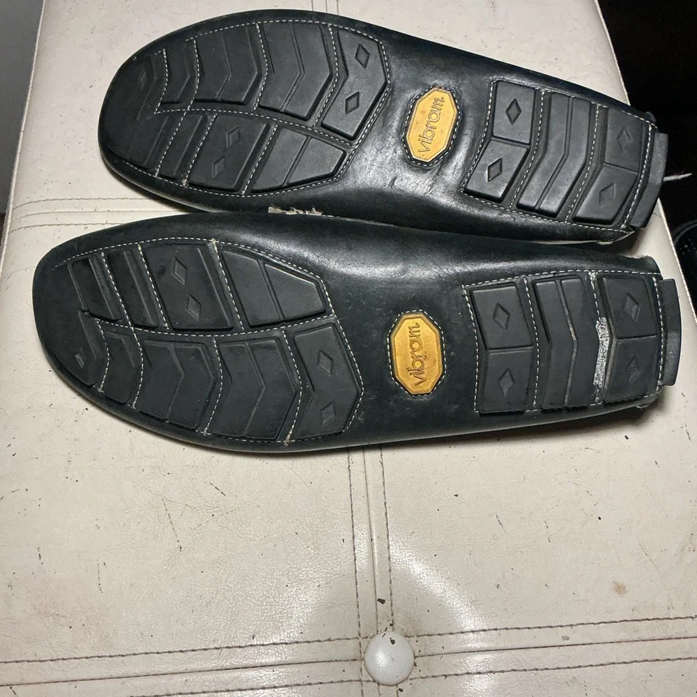 Bass Black Leather Slip-On Driving Loafers
